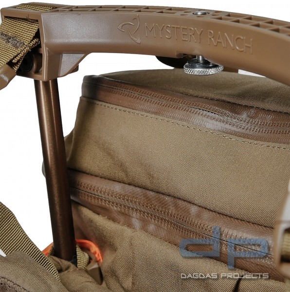 MYSTERY RANCH POP UP 30 DAYPACK IN VERSCHIEDENEN FARBEN