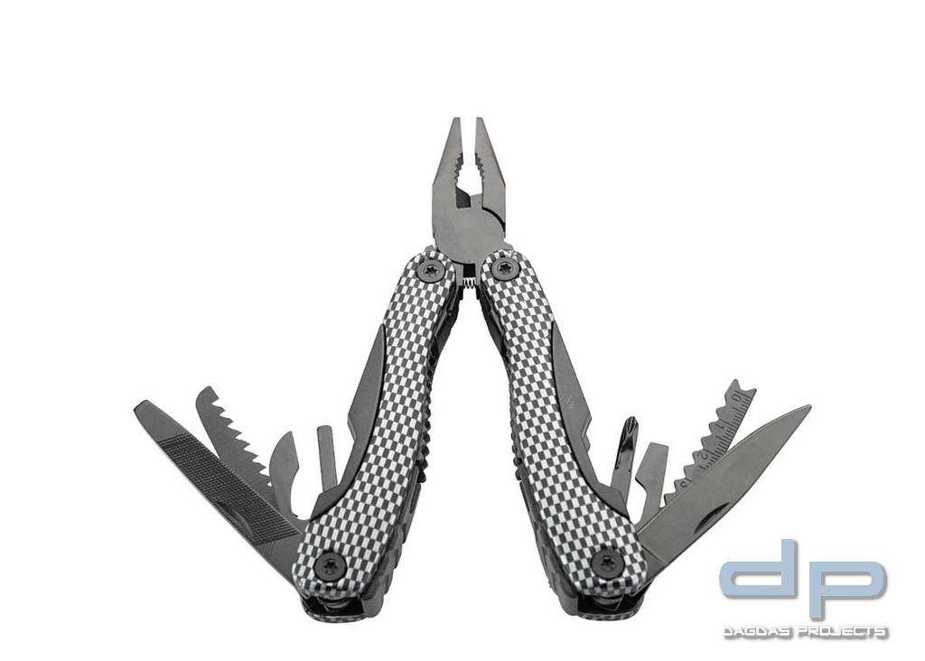 Multitool von Puma TEC in einem attraktiven Carbonfaser-Design