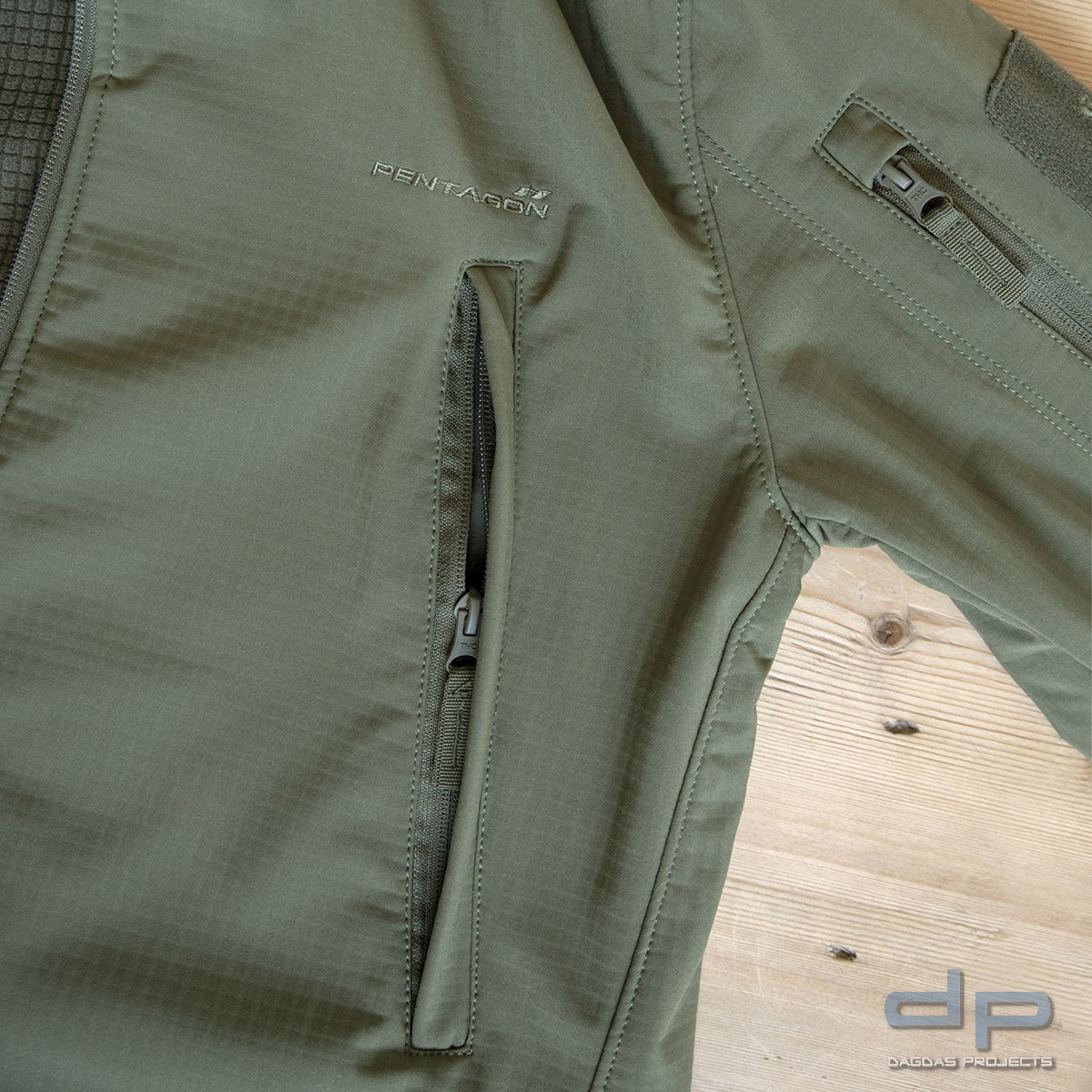 PENTAGON ARTAXES SOFTSHELL JACKE Woodland