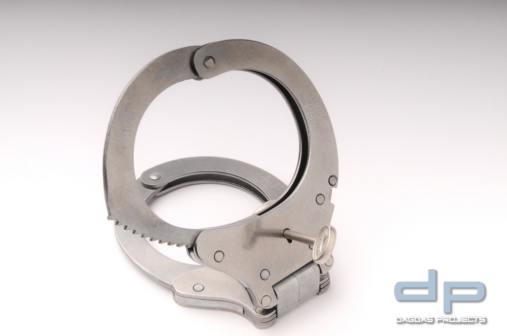 CLEJUSO Handfessel Nr. 19R