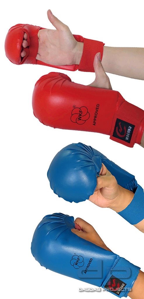 WACOKU Karate Handschutz WKF anerkannt  in rot und blau