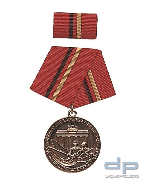 DDR MEDAILLE VERDIENSTE D.KAMPFGR.BRO. VPE 5