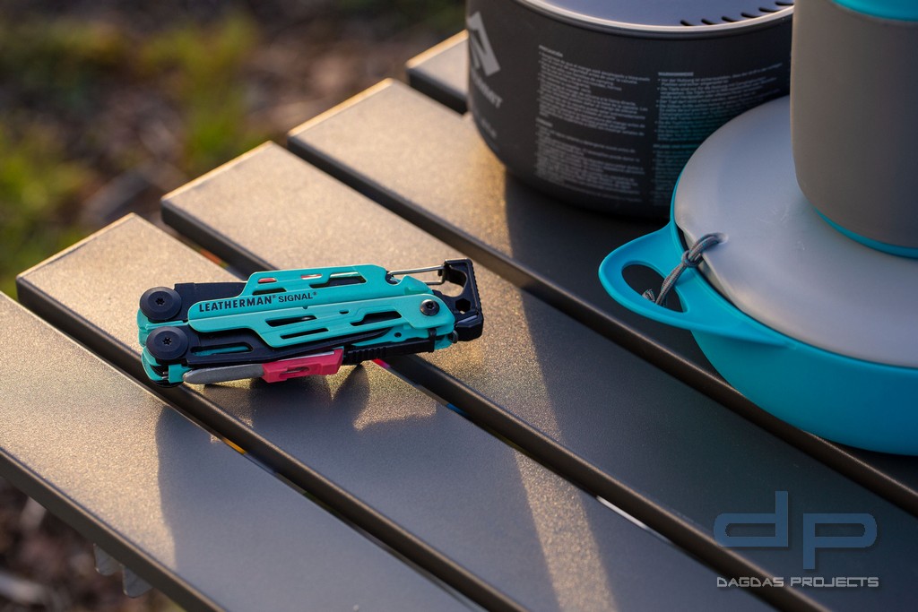 Leatherman SIGNAL Multitool Aqua