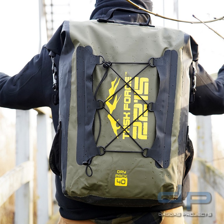 TF-2215 Wolf River Trockenbeutel 40L