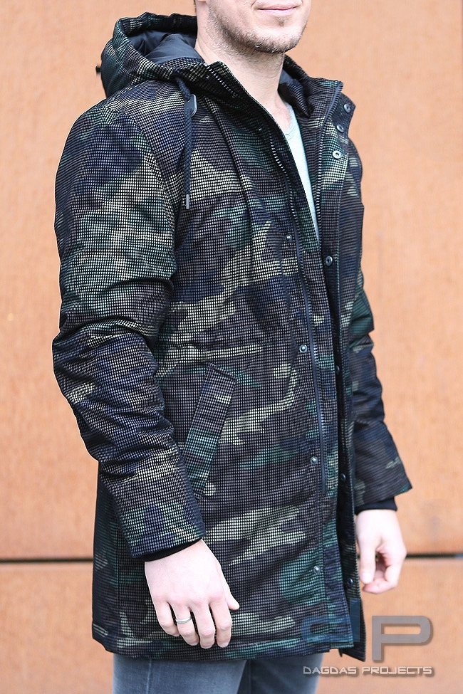 Grid-Camo Parka