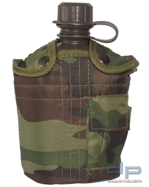 US Feldflasche Kunststoff mit Becher und Hülle woodland VPE 5