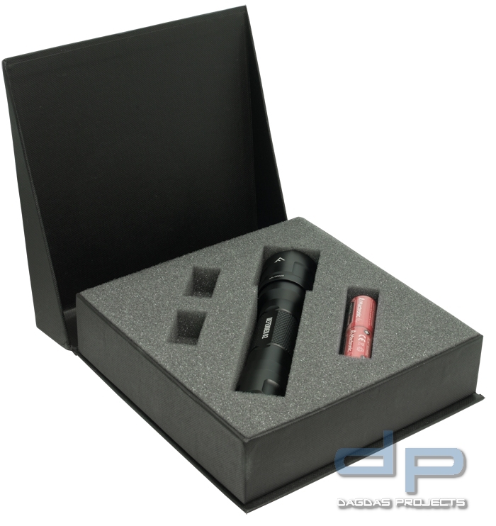 Mactronic Defender 02 Taschenlampe 915 Lumen