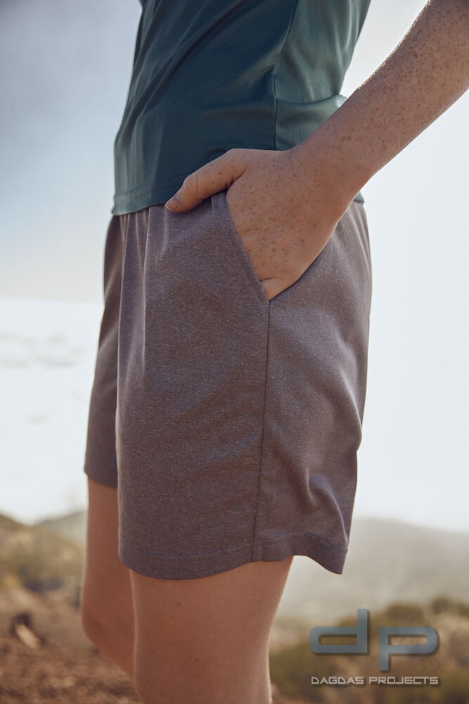 Basic Active Shorts in verschiedenen Farben mit Wunschaufdruck