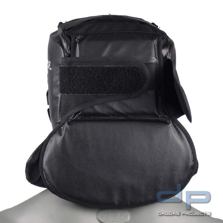 Helm  für den C.P.E. Trainings-Vollkontakt-Schutzanzug "FCT"“