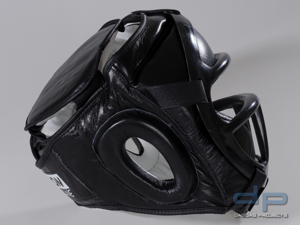 Kopfschutz mit Maske