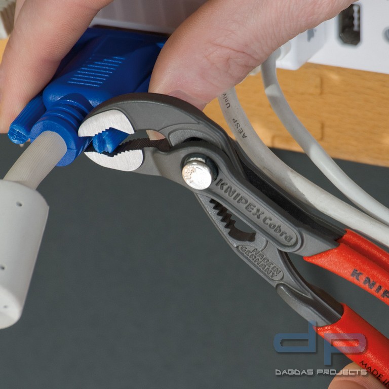 Knipex Wasserpumpenzange Cobra, poliert, mit rutschhemmendem Kunststoff, 125 mm