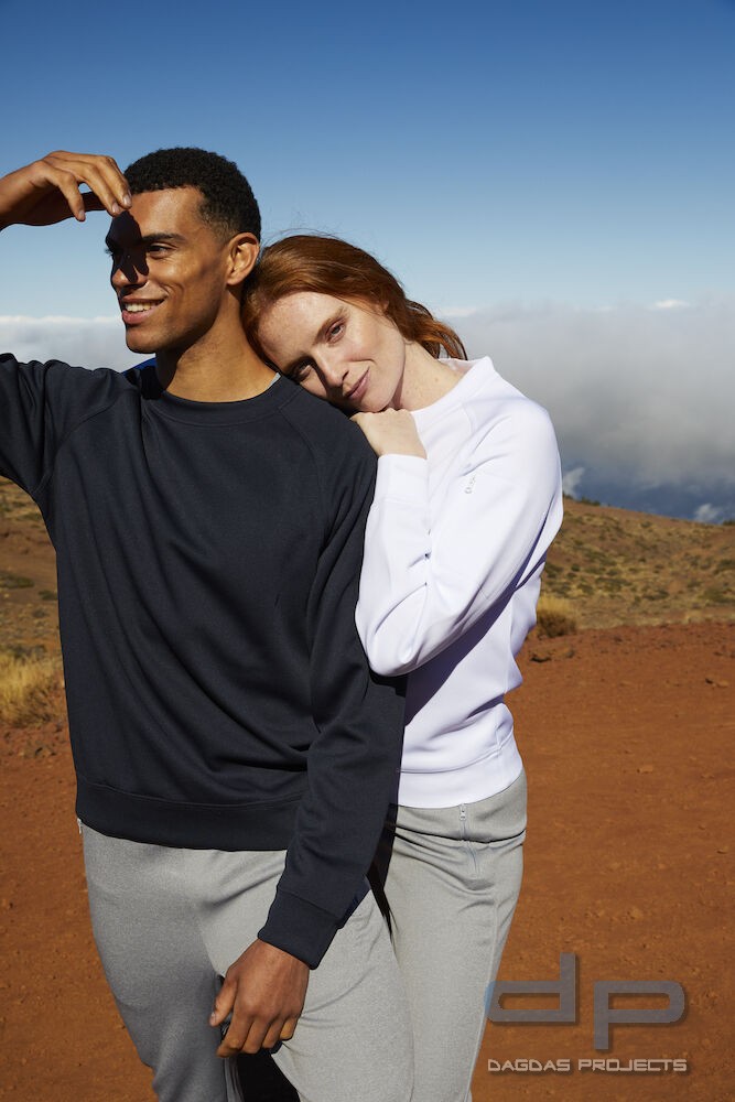 Basic Active Roundneck mit Wunschaufdruck in verschiedenen Farben