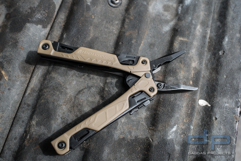 Leatherman OHT Braun/Schwarz inklusive Molle Holster