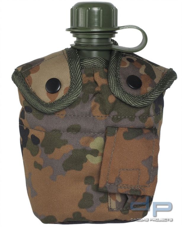 US Feldflasche Kunststoff mit Becher und Hülle flecktarn VPE 5
