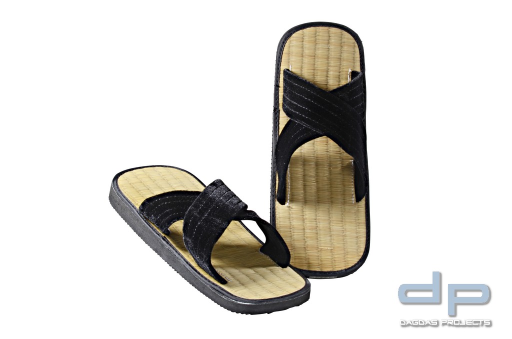 Zoris asiatische Reisstroh-Slipper