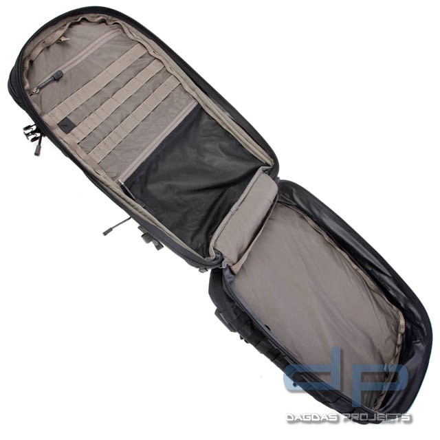 SNIGELDESIGN SPECIALIST BACKPACK 30 L in verschiedenen Farben