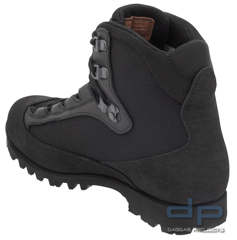 AKU Pilgrim GTX Combat Stiefel in Schwarz