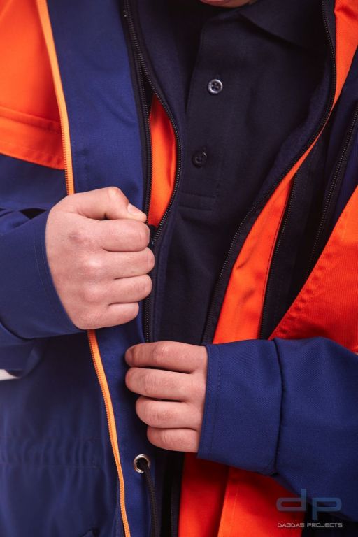 Jugendfeuerwehrparka mit Membrane