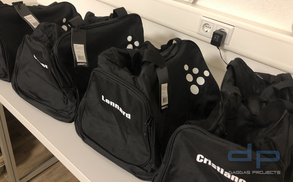 Craft SQUAD DUFFEL Medium in verschiedenen Farben mit Wunschaufdruck