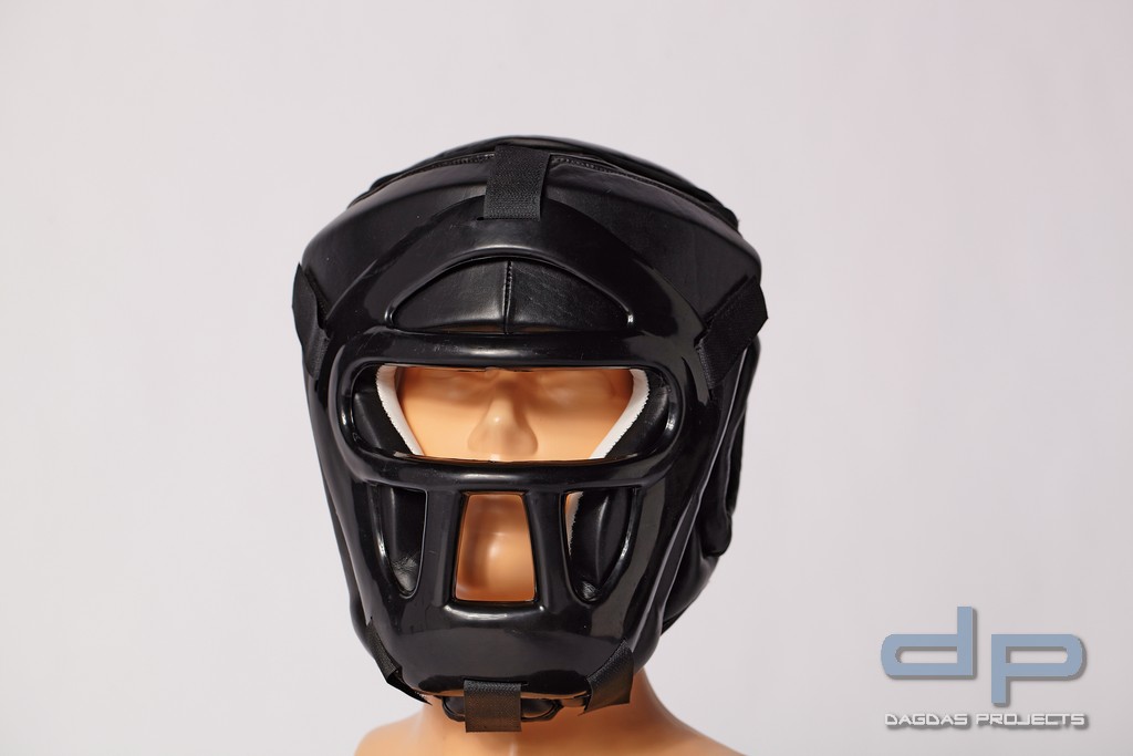 Kopfschutz mit Maske