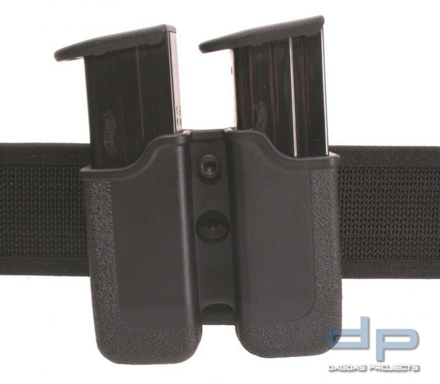 Doppelmagazintasche mit drehbarer Gürtelschlaufe