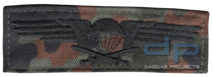 Finnisches Fallschirmspringerabz. Flecktarn