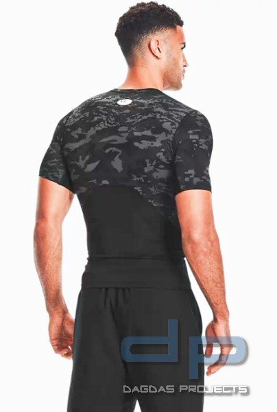 Under Armour HeatGear T-Shirt Camo Print in schwarz
