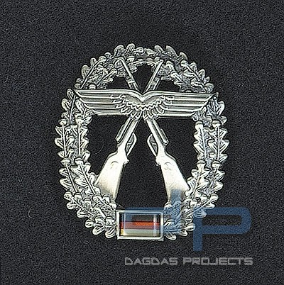 BW Barett Abzeichen Luftwaffensicherung Metall