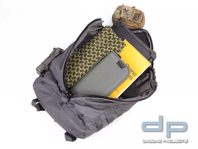 Emerson Gear Y Zip City Assault Pack (20L Rucksack) in Schwarz und Coyote