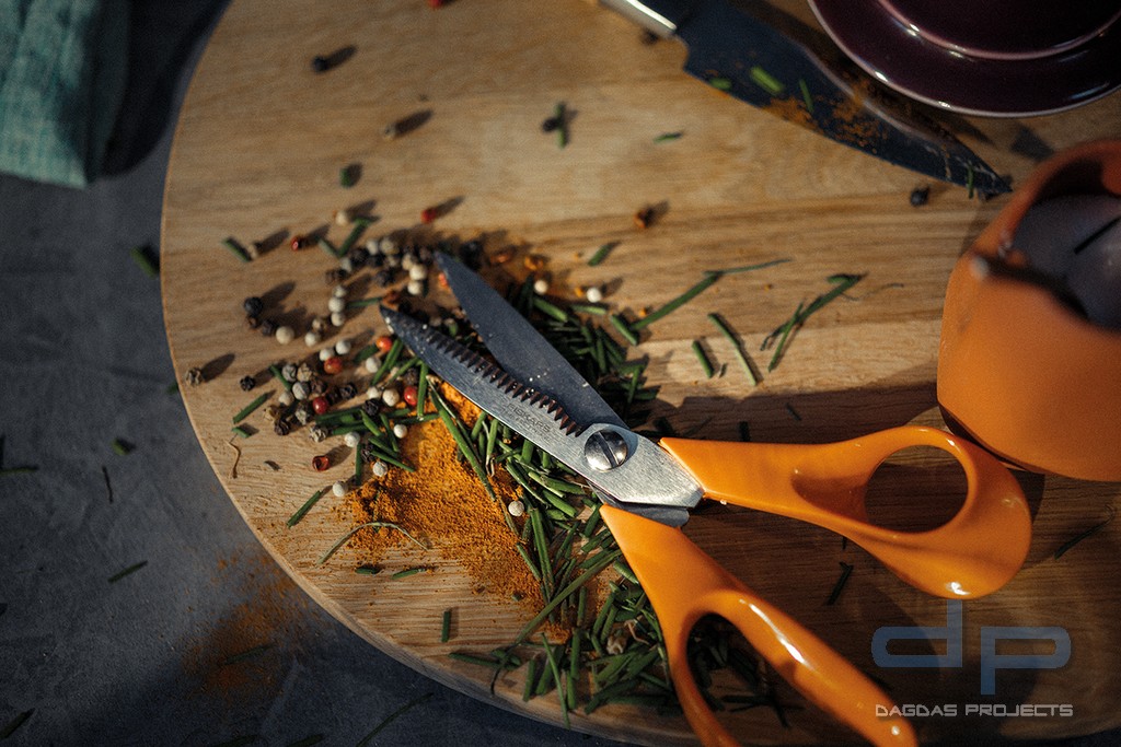 FISKARS CLASSIC UNIVERSALSCHERE 18 CM S92