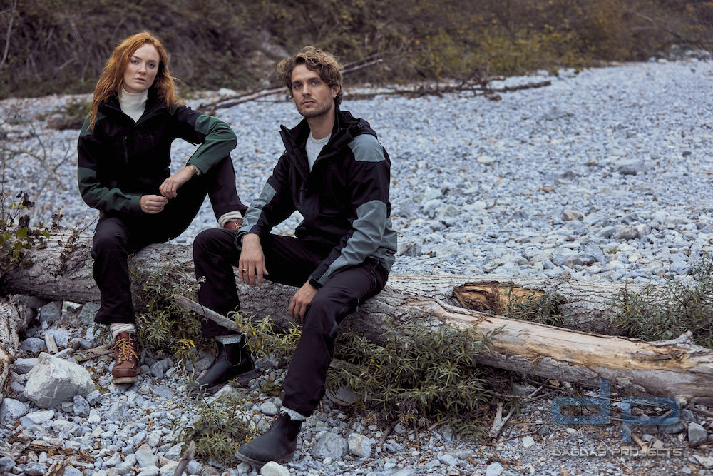 Unisex Trekkingjacke Behörde inklusive Wunschaufdruck in reflex silber