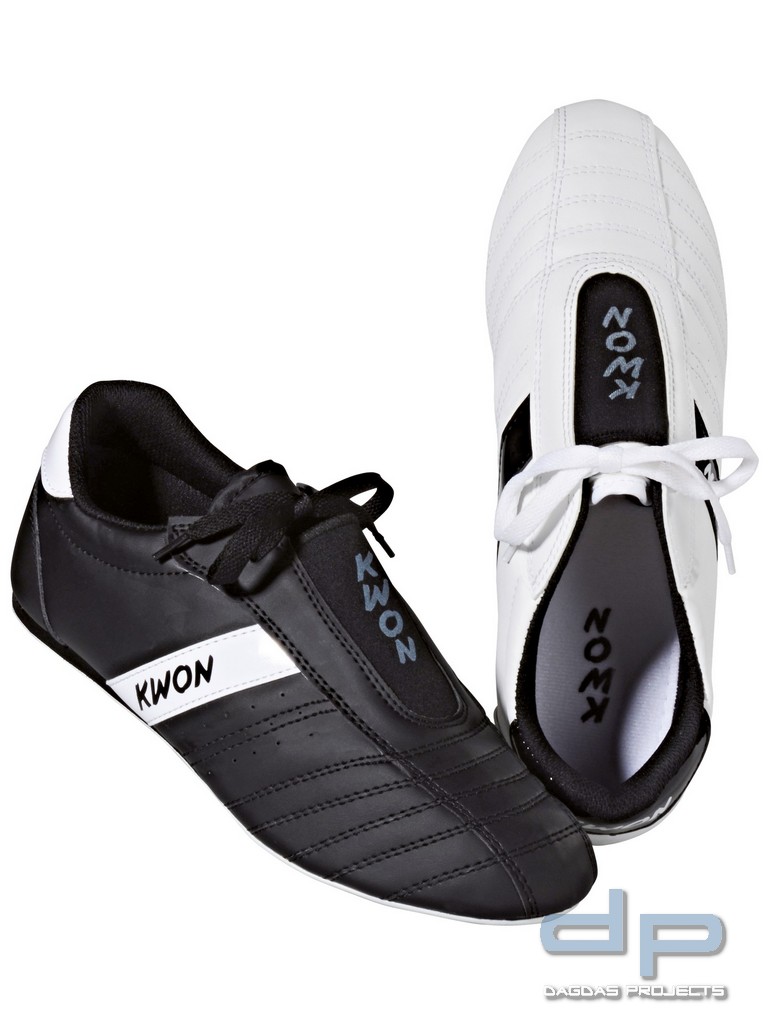 Dynamic Kampfsportschuhe in verschiedenen