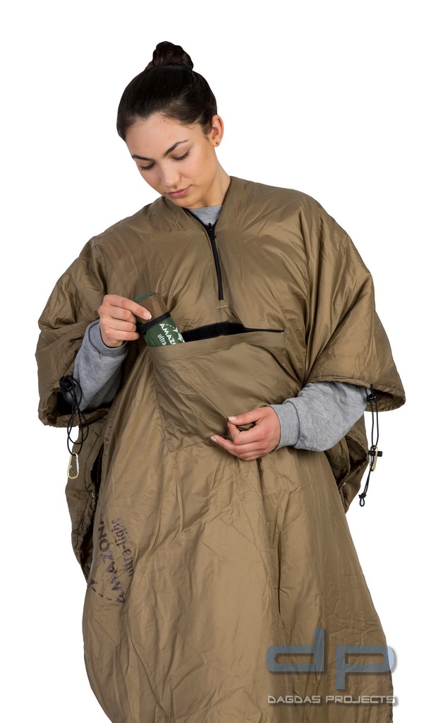 AMAZONAS UNDERQUILT-PONCHO 2-IN-1