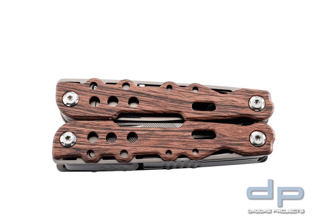 Herbertz Multitool mit einer Titanbeschichtung