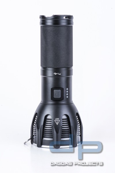 NEXTORCH Saint Torch 30 V2.0 Mobiler Outdoor Suchscheinwerfer für Rettungs- und Spezialeinsätze