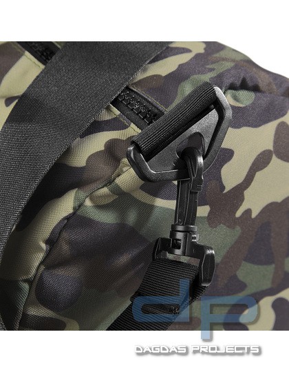 Camo Barrel Bag in verschiedenen Farben