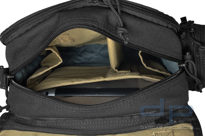 Hazard 4 Tablet Mini-Messenger Bag Kato Schwarz