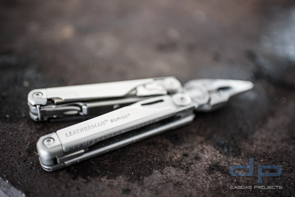 Leatherman SURGE Silber