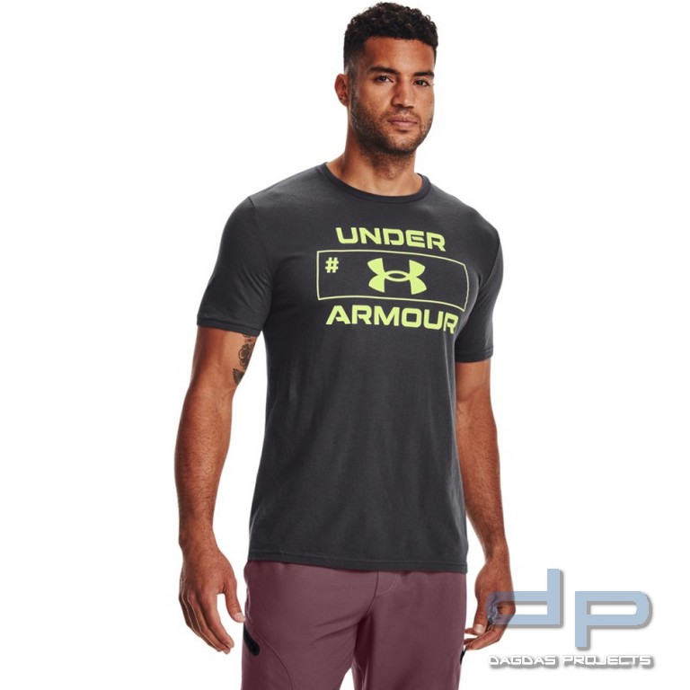 Under Armour® T-Shirt Number Script loose, HeatGear®