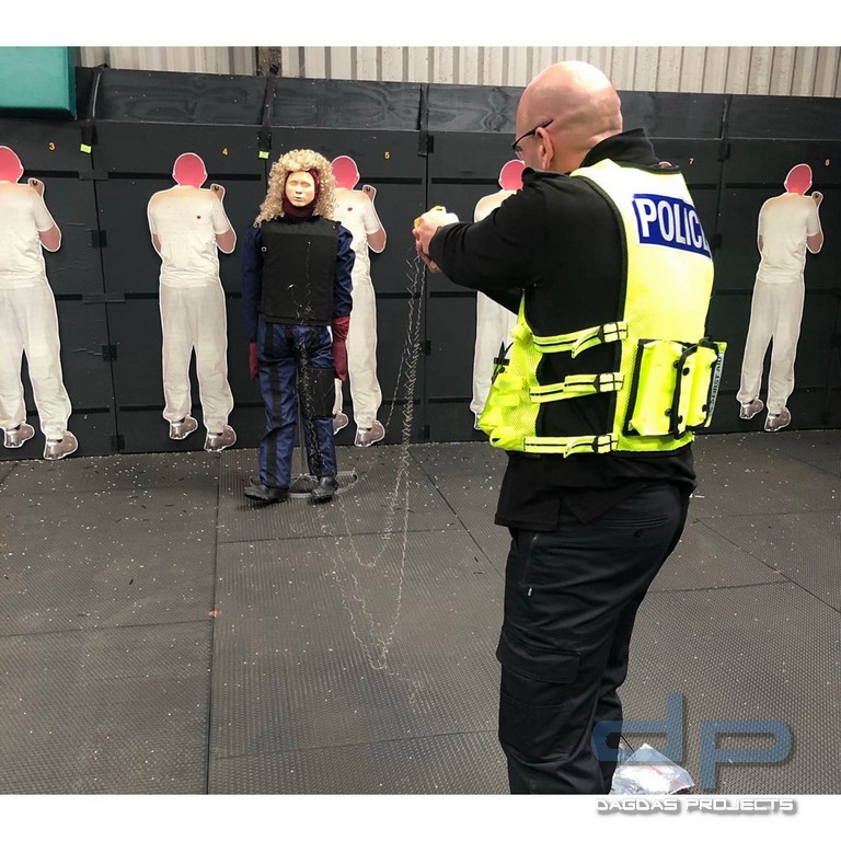 Ruth Lee Taser Trainingsweste und Beinschutz, für Übungspuppen