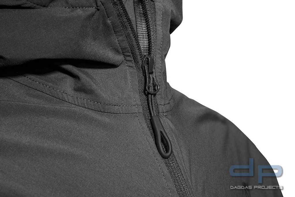 TT MAINE JACKET SOFTSHELL-JACKE in Schwarz und Oliv