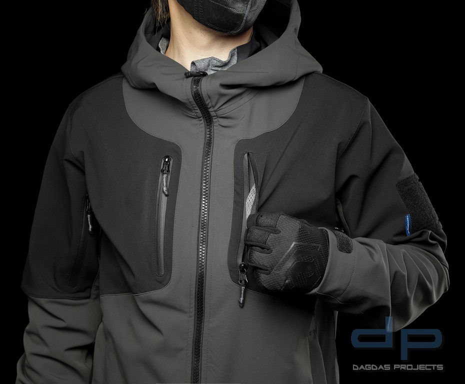 Emerson Gear Blue Label Spinosaurus Softshell Jacke in Dunkelgrau und Ranger Green