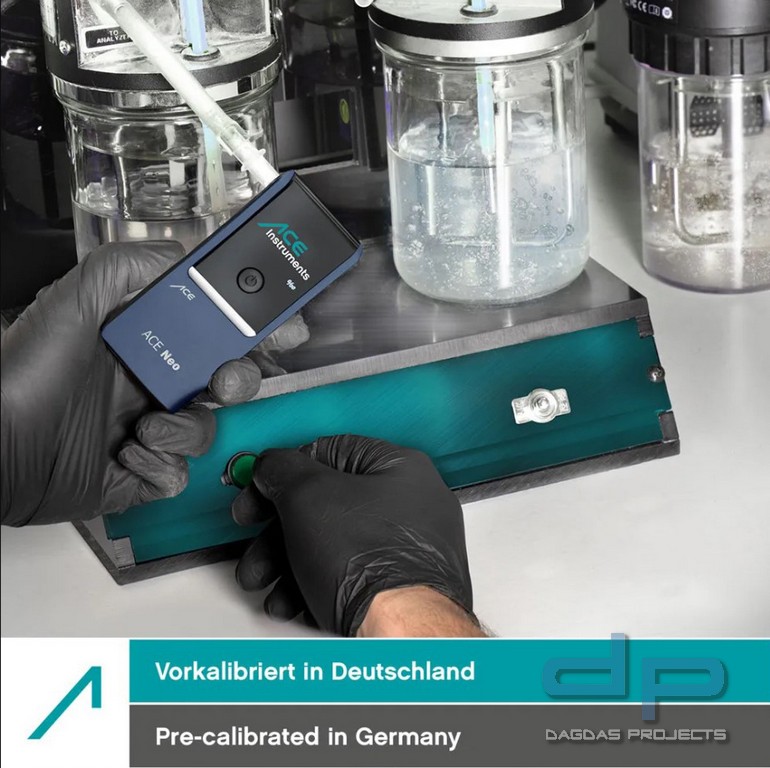 Alkoholtester ACE Neo (navy) mit elektrochemischem Sensor