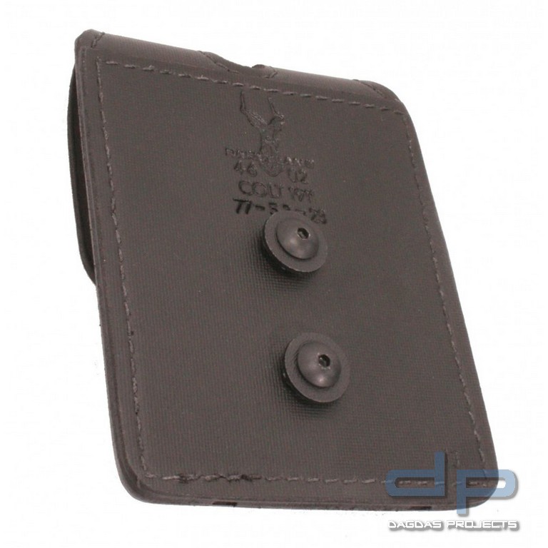 Doppel-Magazintasche SAFARILAND 77 STX TAC" zur Befestigung am Takt. Holster