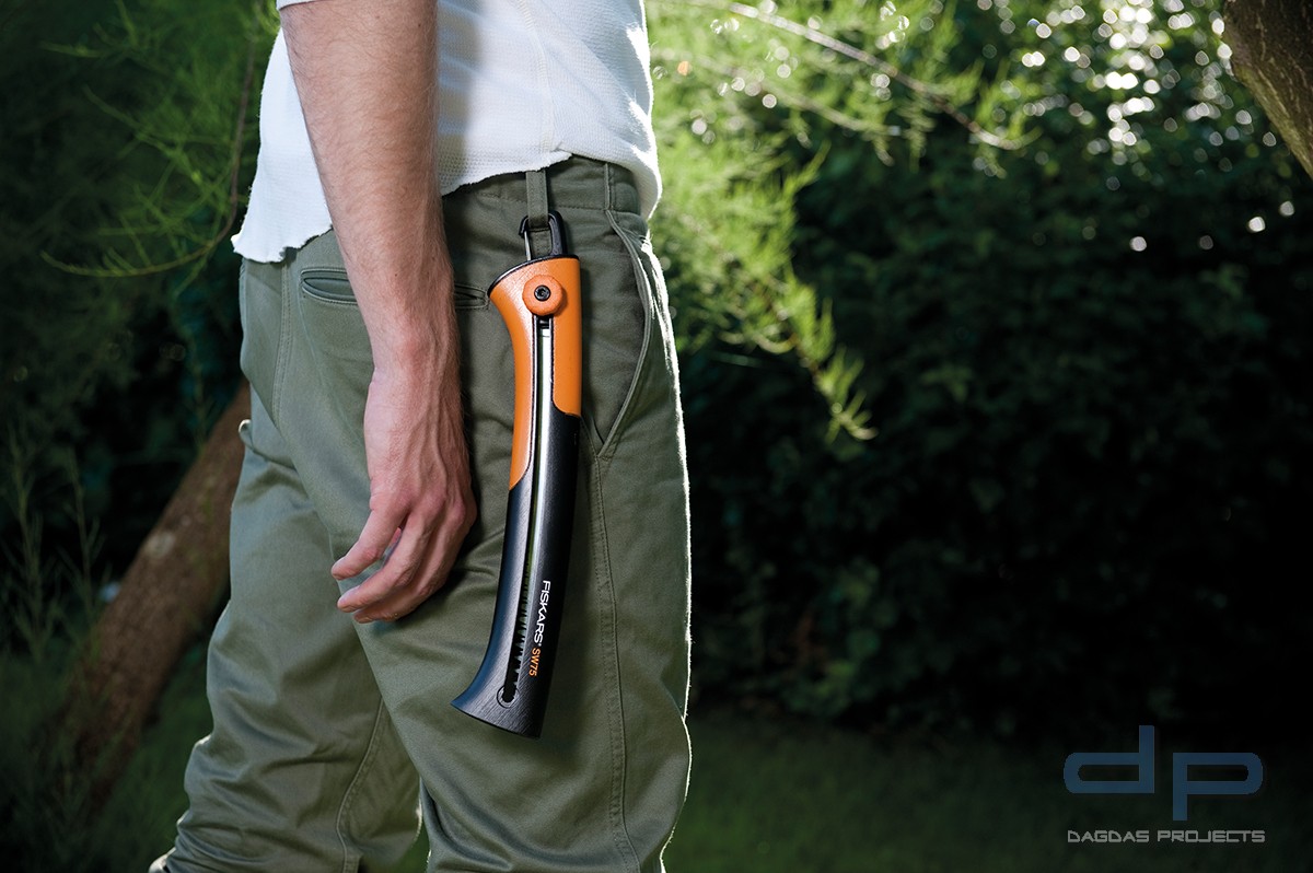 FISKARS GROSSE HANDSÄGE XTRACT - GROBZAHNUNG