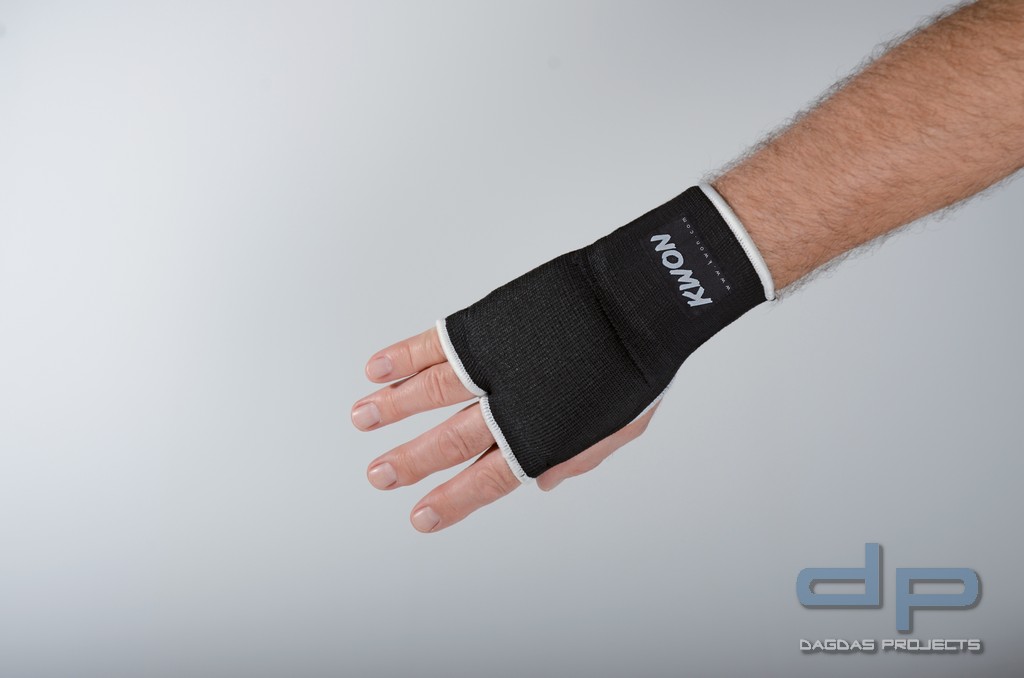 Innenhandschuhe mit Polsterung in Schwarz oder Weiß