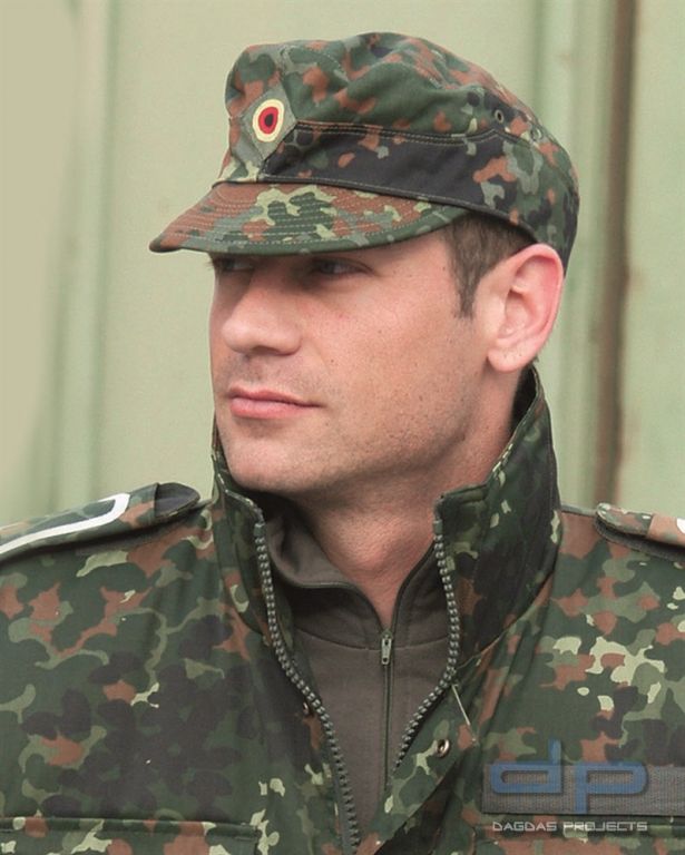 BW FELDMÜTZE FLECKTARN GEBRAUCHT VPE 20