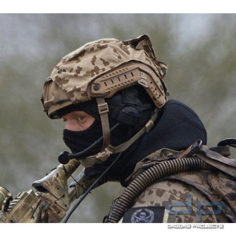 U.S. Gefechtshelm MICH W/RAIL - Repro