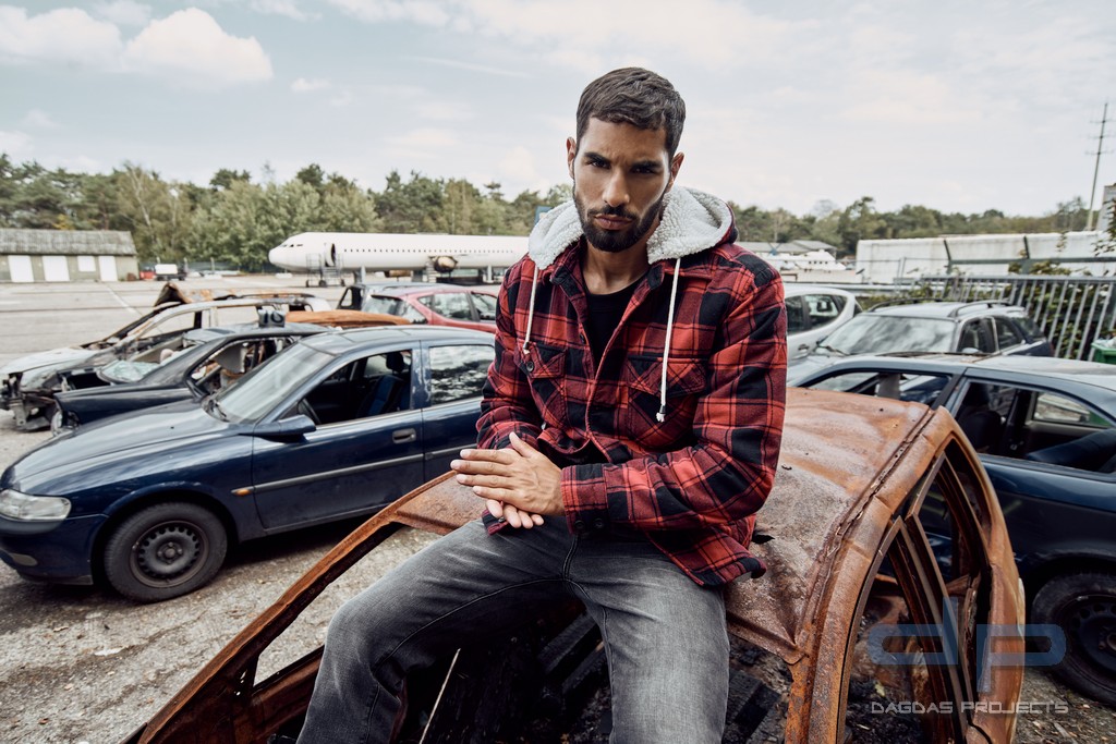 Lumberjacket hooded Farbe schwarz/grau Größe S