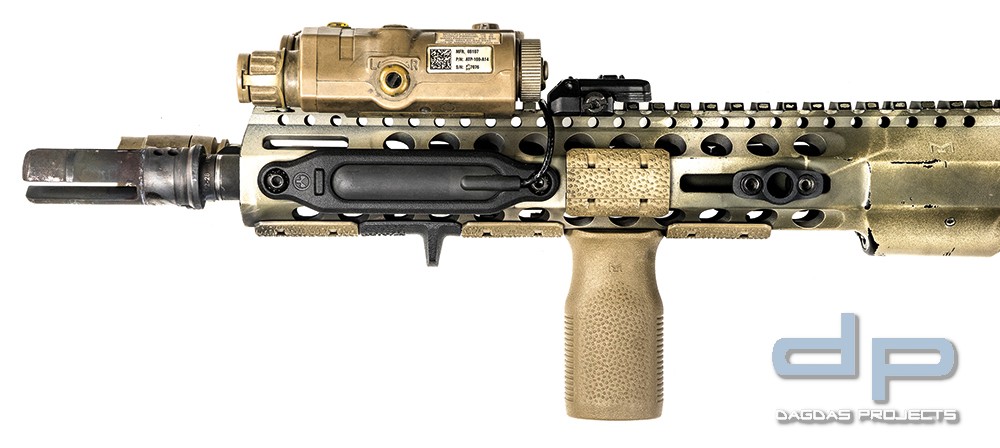 Magpul M-LOK Tape Switch Mounting Plate Insight PEQ